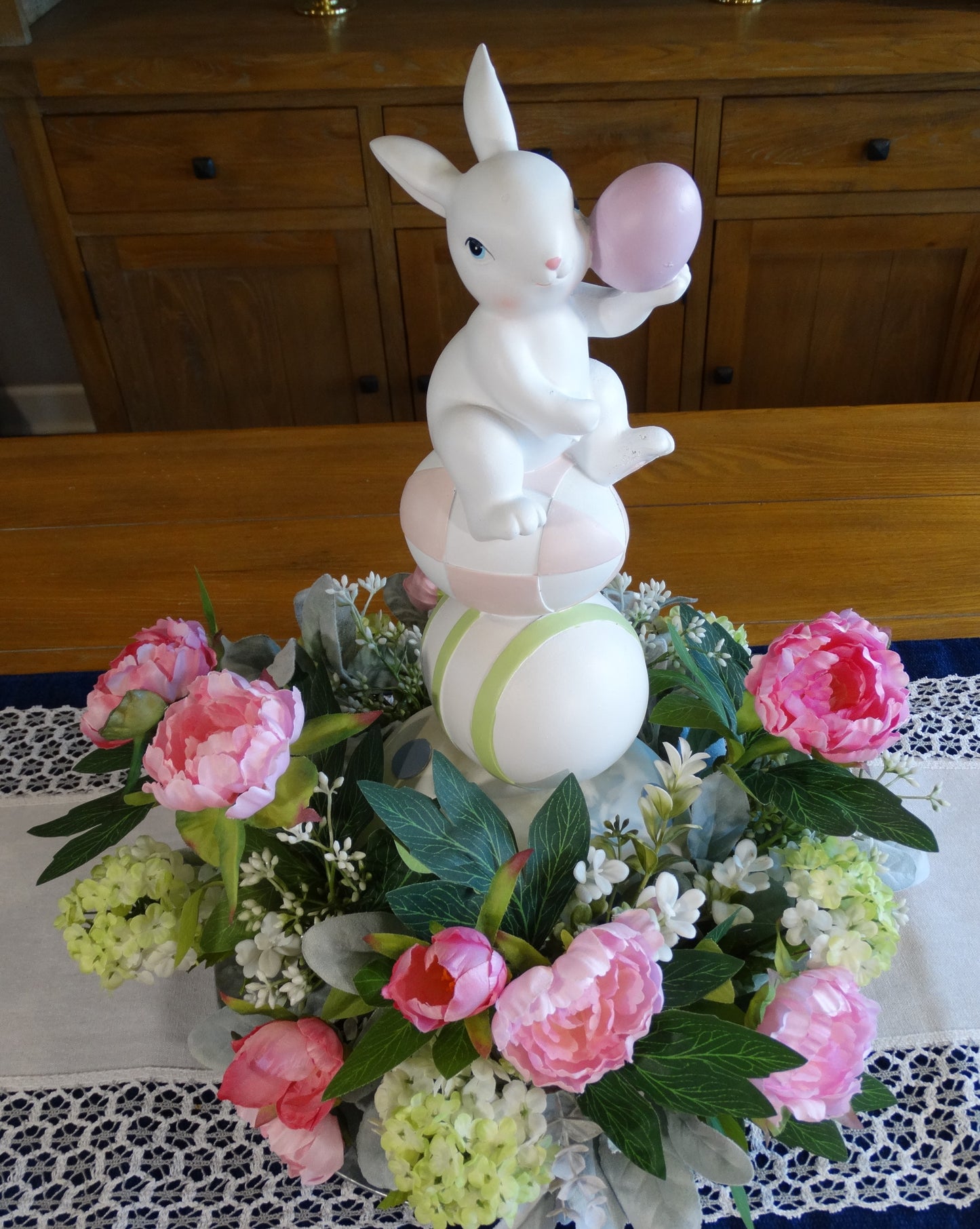 Balancing Bunny Arrangement