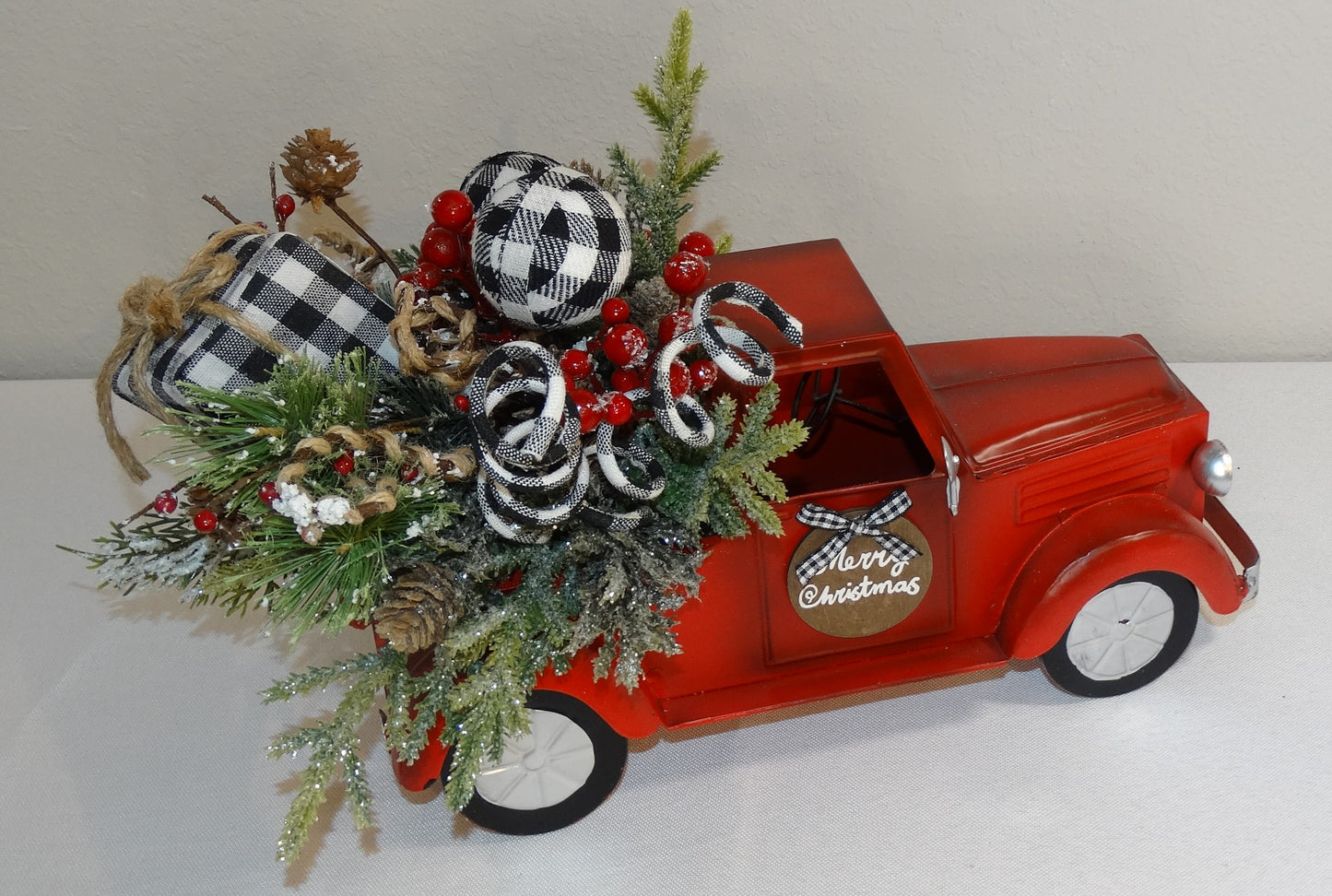 Farmhouse Red Holiday Truck