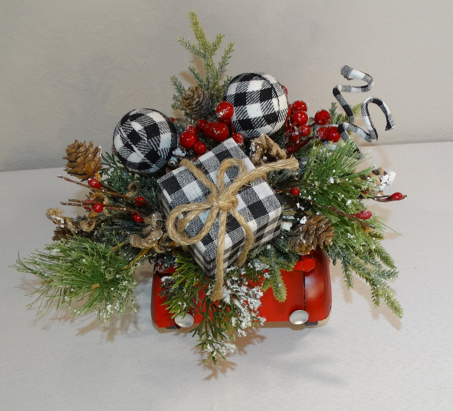 Farmhouse Red Holiday Truck