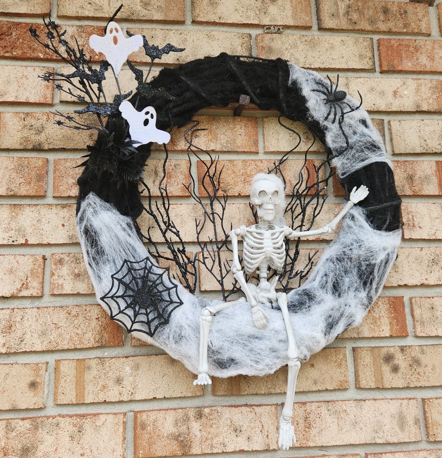 Lazy Bones Wreath