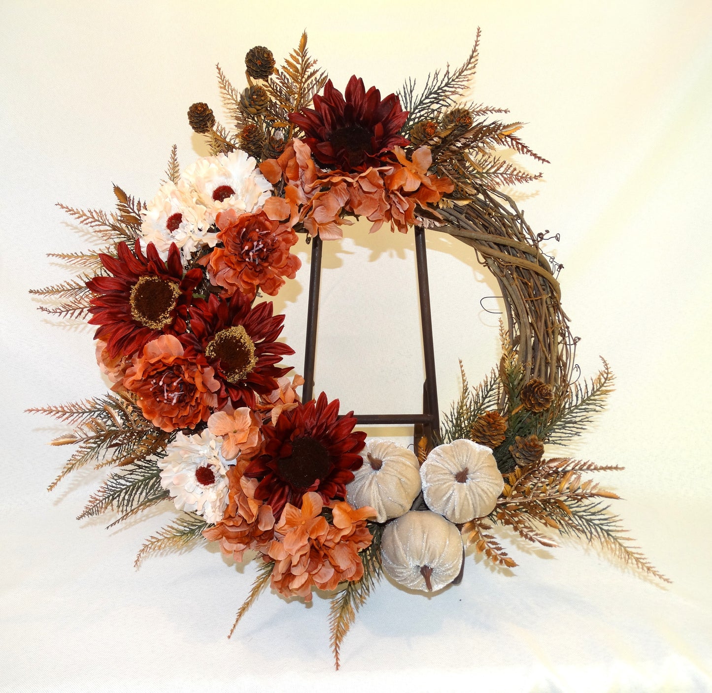 Fall Velvet Pumpkin Wreath