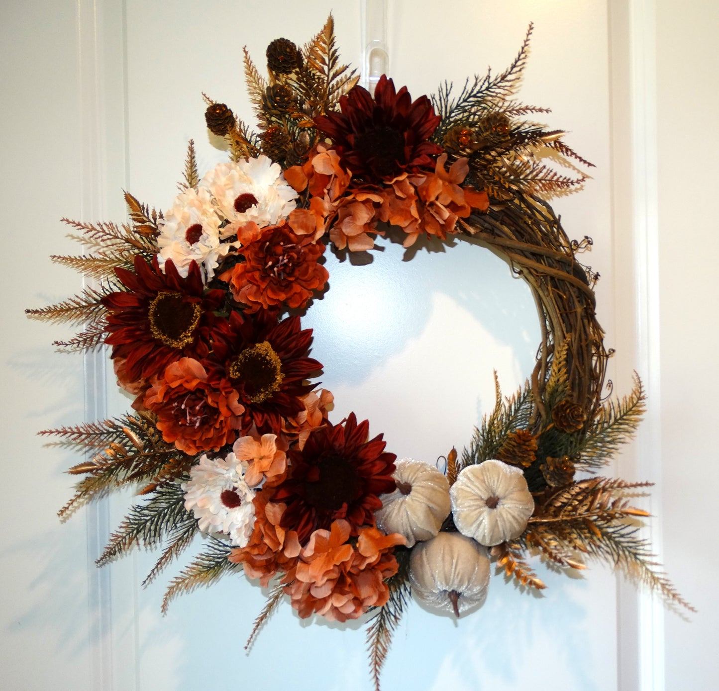 Fall Velvet Pumpkin Wreath